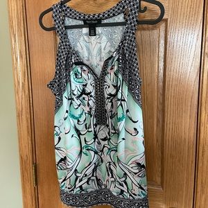 White House Black Market Patterned Sleeveless Top